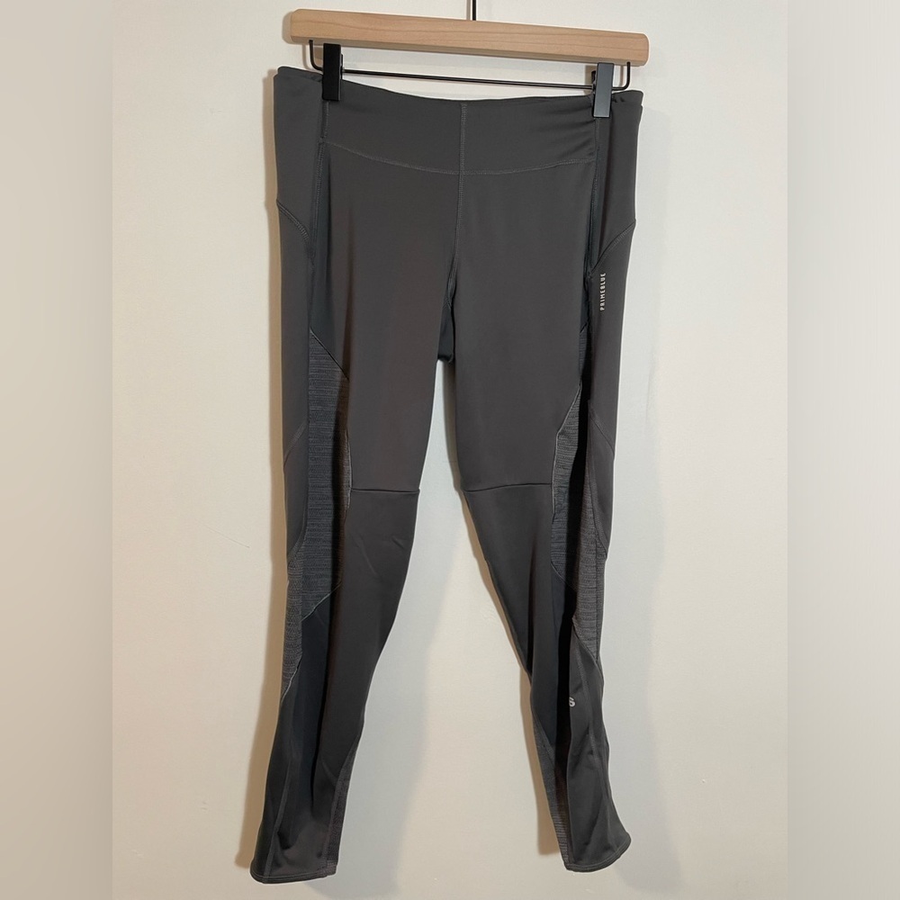 ADIDAS Primeblue Performace Leggings Gray Size Medium Running Outdoor Active EUC